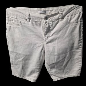 d. jeans White Women's Jean Bermuda Shorts